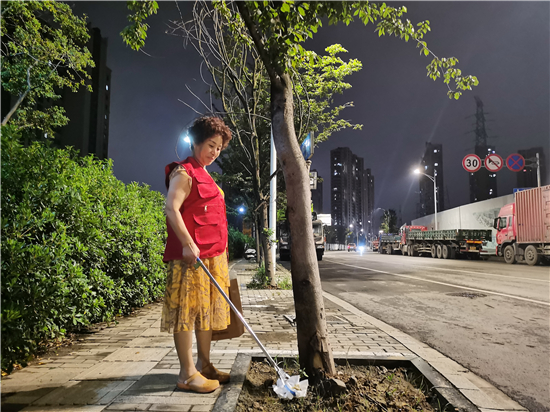 （有修改）（B 健康列表 三吴大地南京 移动版）南京市下庙社区志愿者用“绣花”的精细功夫推进文明城市创建