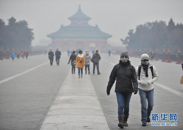 多地雾霾笼罩 全国灰出新“美感”