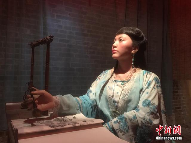 长沙一蜡像馆逼真还原古代青楼女子