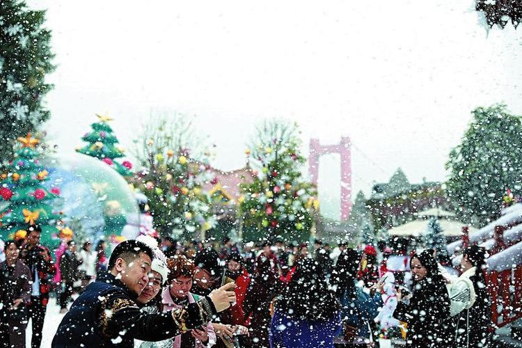 精彩缤纷乐游南宁 祈福迎新平安过年