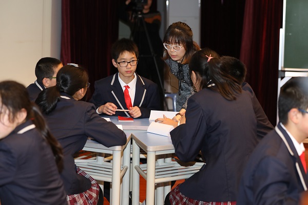 小学讲故事 中学讲规范 大学讲法理 沪大中小学宪法教育各有特色