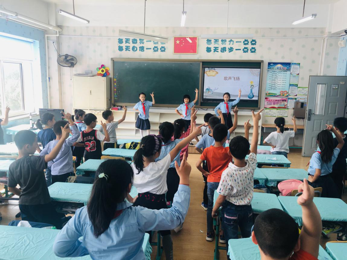 沈阳勋望小学利用碎片化时间 帮助学生建立自信