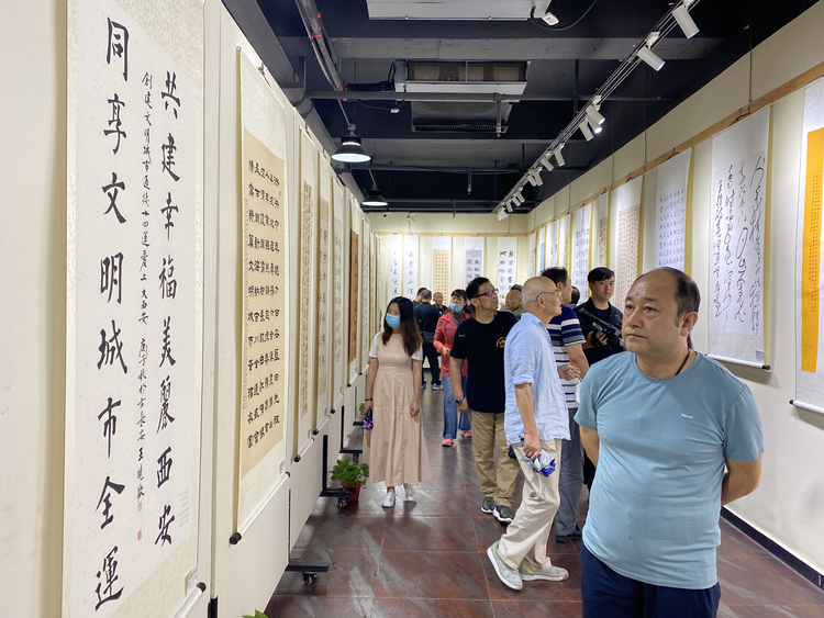 西安市迎“十四运”创文主题书法展暨西安市书法家协会民乐园创作基地挂牌仪式举行_fororder_图片13