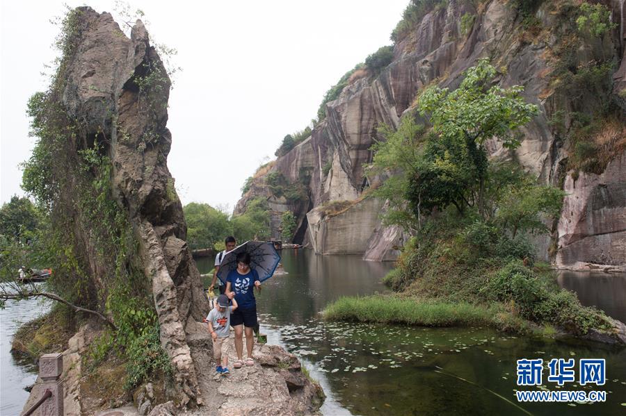 畅游江南“水石大盆景”