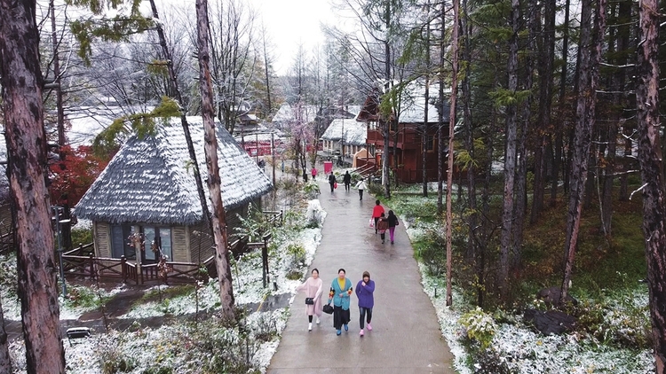 风景这边独好——长白山“双节”假期旅游回眸