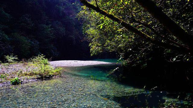 湖北鹤峰牛洞口秘境成旅游新网红