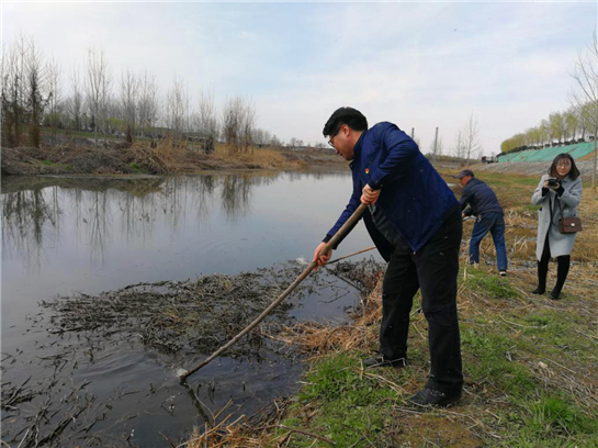 西安市“最美河湖长”童建宇：为岸绿景美人水相亲的生态新景观护航