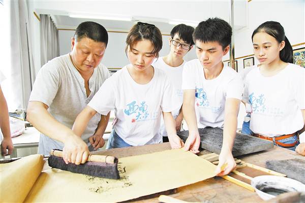 【区县联动】【梁平】梁平 大学生传承非遗