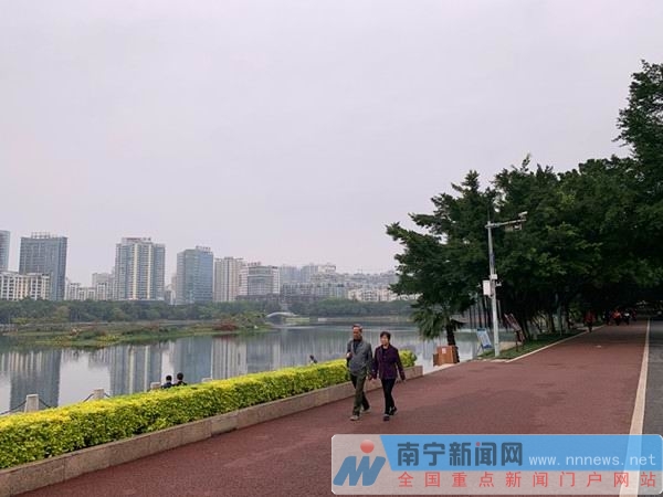 会呼吸的“绿城”更宜居 南宁“海绵城市”获点赞