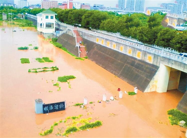 亭子冲变成“美丽内河” ——南宁市江南区截污治污见闻