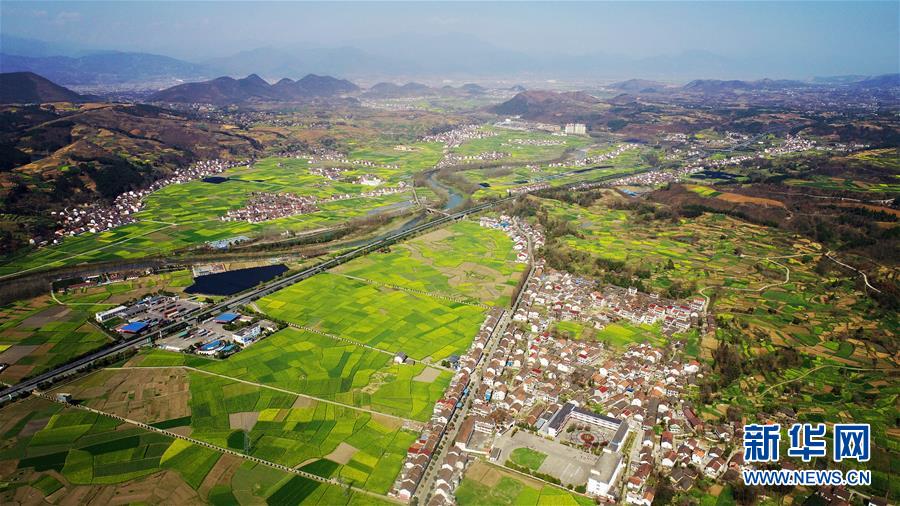 陕西汉中：春满田园