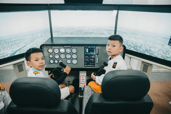 西安航空基地雏鹰展翅航空文化研学旅游基地获批首批西安市中小学生研学旅行实践教育基地