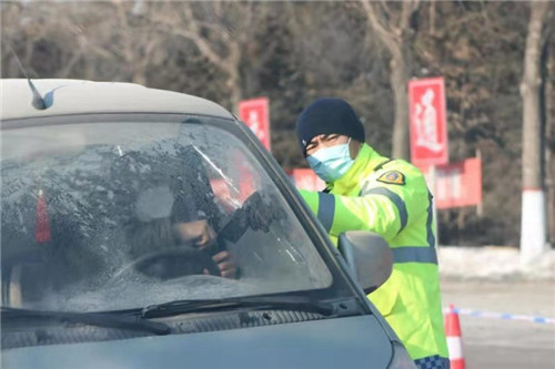 （已修改）【黑龙江】【供稿】筑牢防线“疫”不容辞 哈尔滨市延寿县交通运输局117名党员干部“逆”守通关道