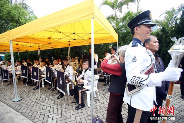 香港礼宾府开放日 民众赏花游园