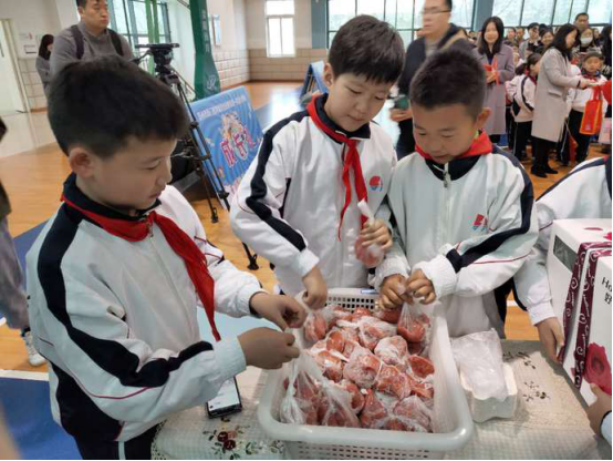 （供稿 社会广角列表 三吴大地苏州 移动版）苏州沧浪新城第一实验小学举行成长礼活动