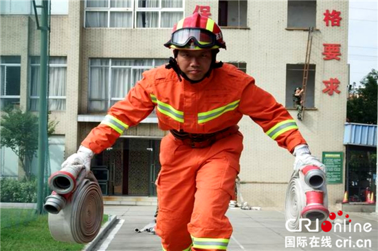 （供稿 平安江苏列表 三吴大地南京 移动版）江苏消防开展学习贯彻习近平总书记训词精神系列活动（列表页标题）江苏消防学习贯彻习近平总书记训词精神