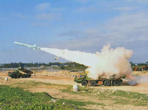 中国反制日本围堵 岸基导弹射程覆盖日"间谍岛"