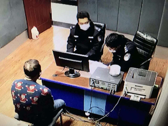 齐齐哈尔警方查处三起违反交通管制违法行为