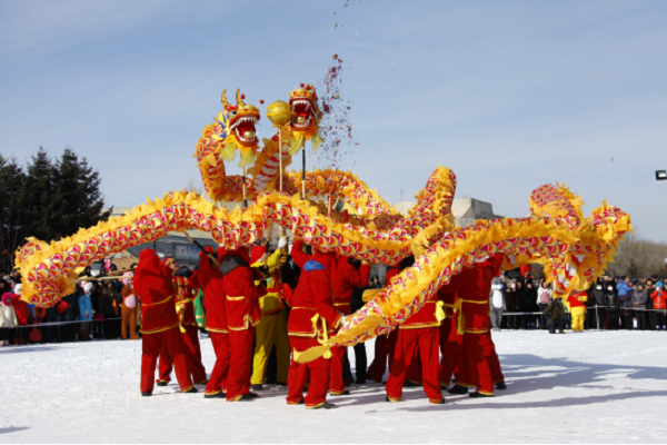 赴“世界的黑河”之约， 享“沸腾吧冰雪”之乐