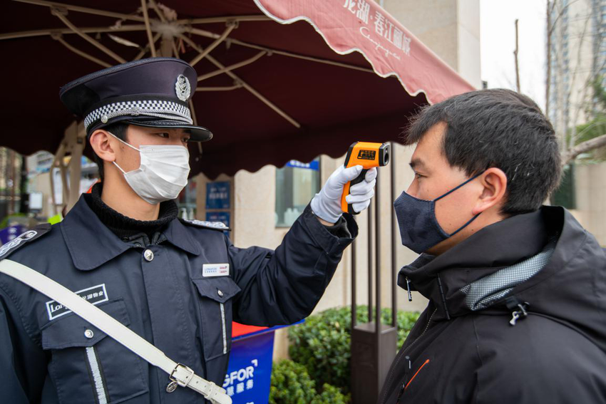 房产不加电头 急稿（供稿 房产页面 楼盘速递列表 三吴大地南京 移动版）【房产资讯】 南京龙湖配送果蔬 保障业主生活