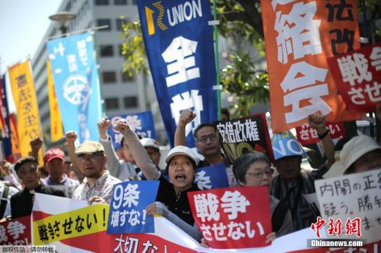 安倍公开为安保法案辩护 称“确信”不违宪