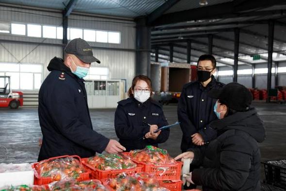 深入一线图集：黑河市市场监督管理局疫情期间“拉网式检查”