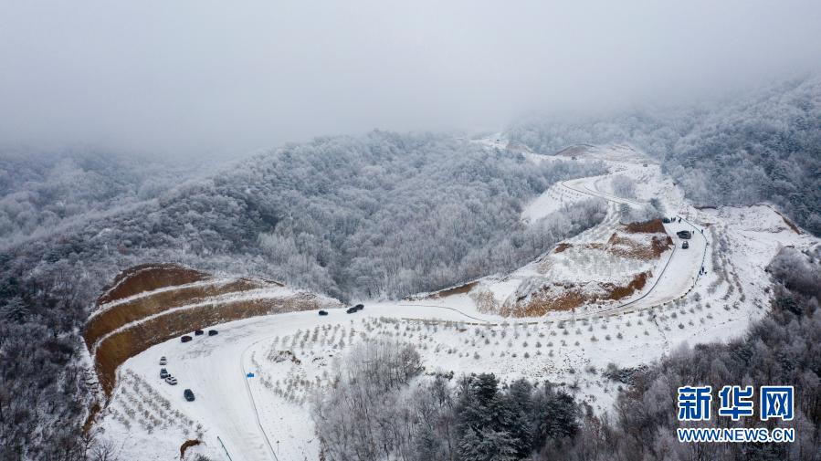 【“飞阅”中国】吕梁山上“踏雪腾云”