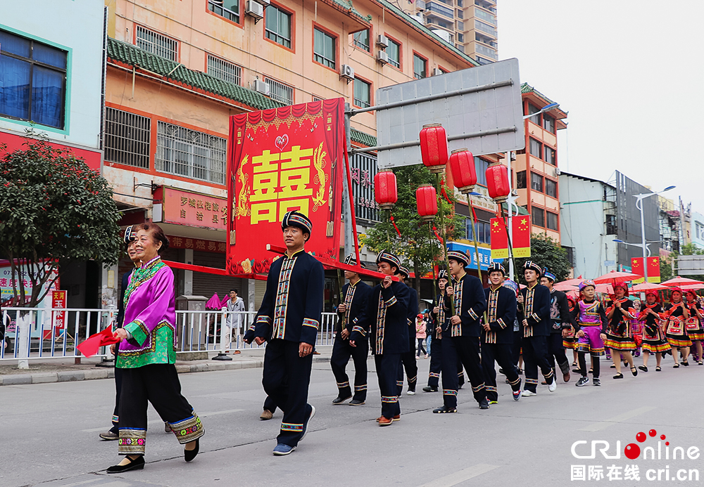 图片默认标题_fororder_《节日的喜庆》