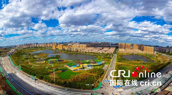 02【吉林】【原创】【CRI看吉林（标题）】【图说吉林】【社会民生（图）】【关东黑土（长春）】【移动版（图）】“一汽大众”“'长满欧'班列”“长春新区”等10张“长春新名片”诞生