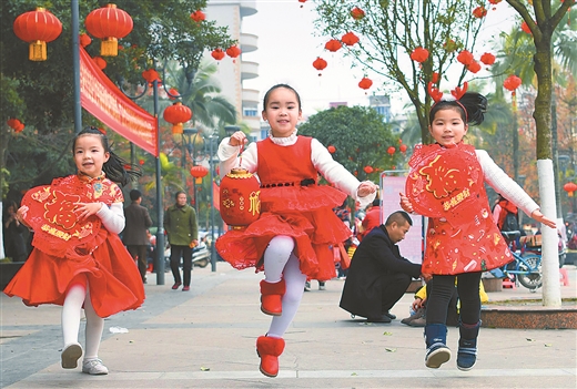 河池罗城：年味十足