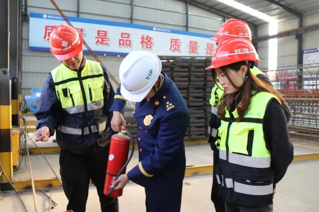 （供稿 平安江苏列表 三吴大地苏州 移动版）苏州春申湖路四标开展消防专项安全检查