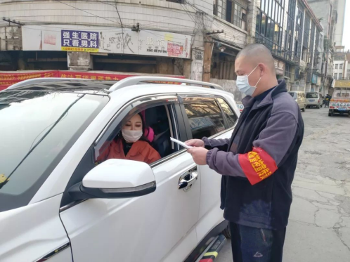 贵港市港北区：抗疫一线 志愿者们“疫”无反顾