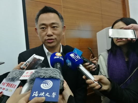 金门县长杨镇浯拜访厦门台协谈“四通”：“能通快通”