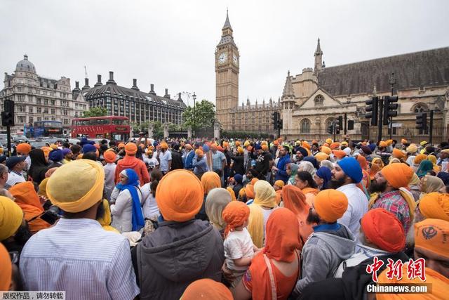 大批锡克教徒英国集会 要求英政府停止支持印度