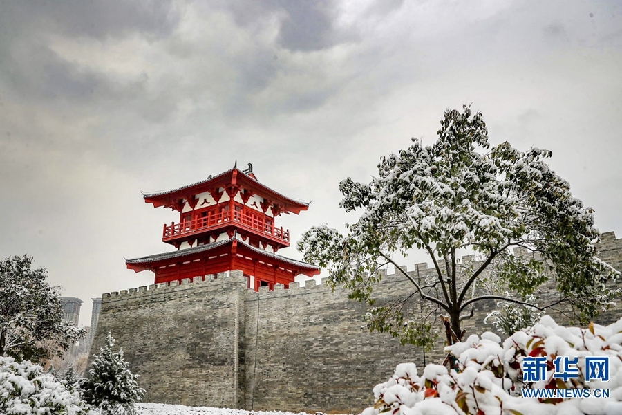 河南洛阳：瑞雪兆丰年 洛城美如画