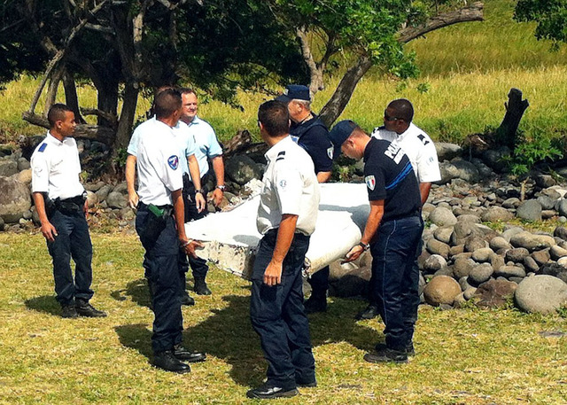 法属留尼汪岛现飞机残骸 专家：不排除来自MH370