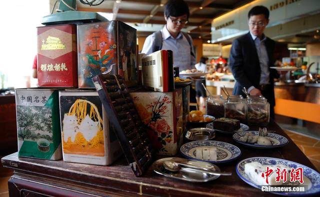 沪上餐厅推出怀旧主题餐饮吸引食客