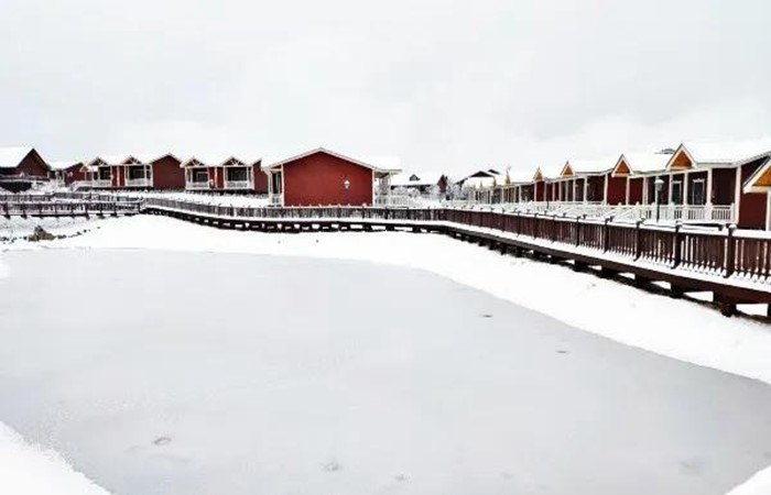 重庆秀山川河盖景区雪后展美景