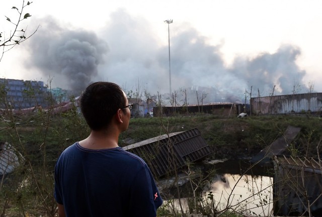 天津危险品仓库爆炸 现场航拍图曝光