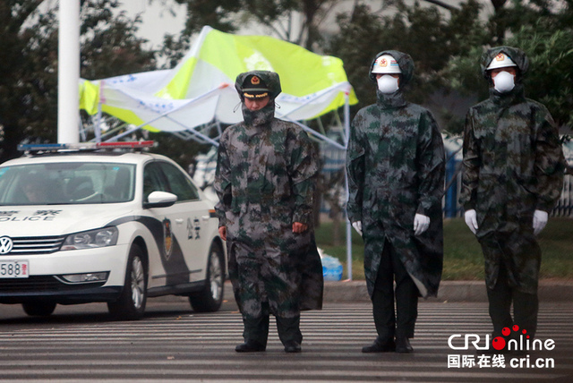 天津滨海新区出现降雨 或不利于搜救