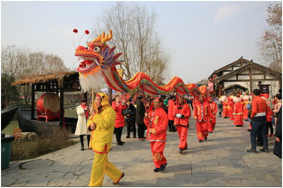 诸葛古镇玩转春节“新年俗”，文旅融合年味十足