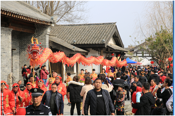 诸葛古镇玩转春节“新年俗”，文旅融合年味十足