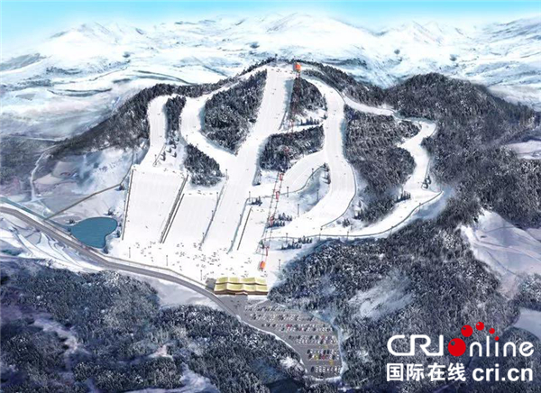 【湖北】【CRI原创】湖北巴东绿葱坡滑雪场打造恩施旅游“新IP”