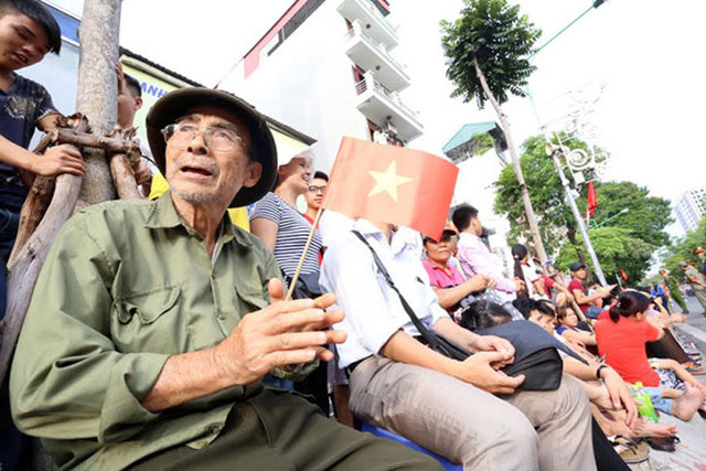 越南约三万人参加国庆70周年阅兵