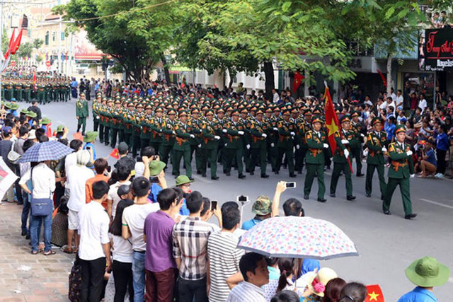 越南约三万人参加国庆70周年阅兵