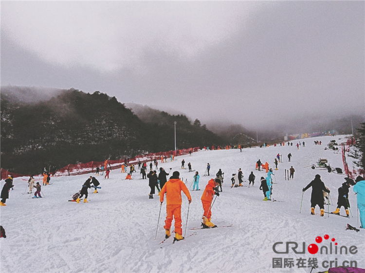 【湖北】【CRI原创】湖北咸宁：九宫山滑雪场已完成改造升级