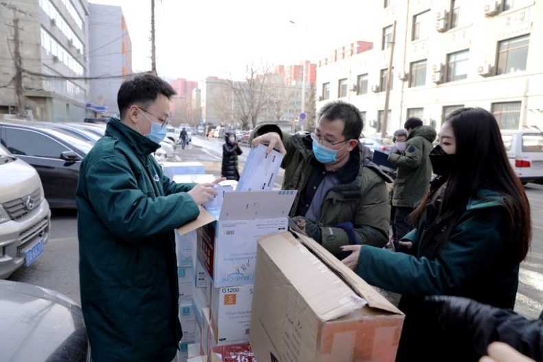 沈阳市侨联第三批募捐物资移交市第六人民医院