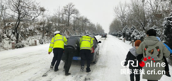 【河南在线-文字列表】【移动端-文字列表】河南省灵宝市公安局：春节枕戈待旦 守护万家平安