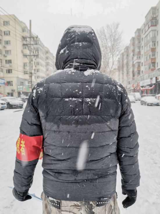 风雪战疫人！因为有你，春天可期……