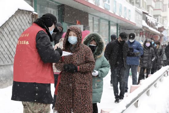 风雪战疫人！因为有你，春天可期……